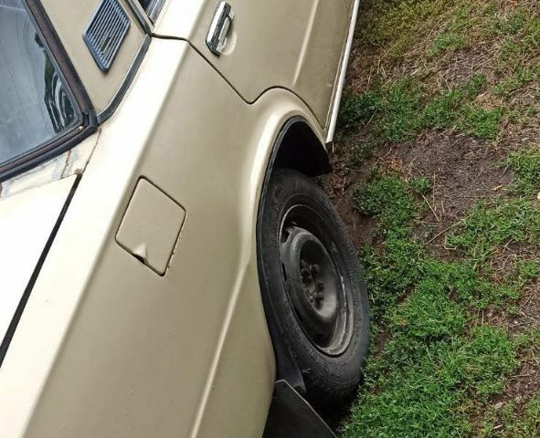 Белый ВАЗ 2101, объемом двигателя 1.2 л и пробегом 100 тыс. км за 600 $, фото 2 на Automoto.ua