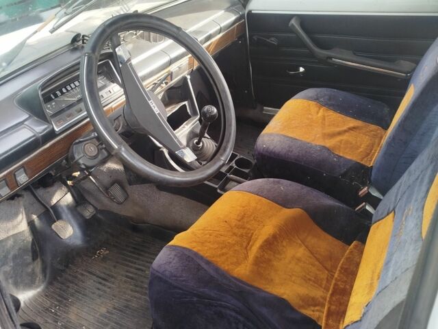 Белый ВАЗ 2101, объемом двигателя 1 л и пробегом 74 тыс. км за 336 $, фото 5 на Automoto.ua