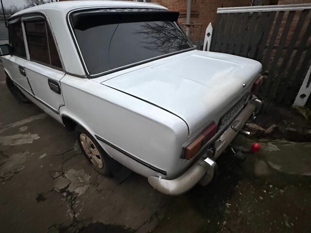 Белый ВАЗ 2101, объемом двигателя 0 л и пробегом 10 тыс. км за 713 $, фото 5 на Automoto.ua