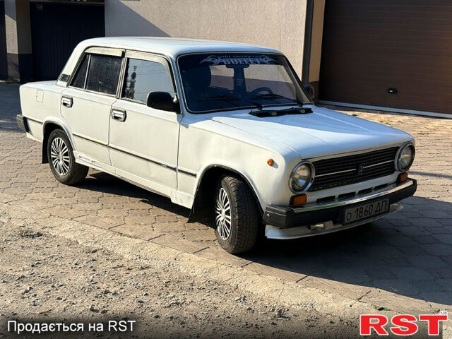 Белый ВАЗ 2101, объемом двигателя 1.2 л и пробегом 333 тыс. км за 875 $, фото 2 на Automoto.ua