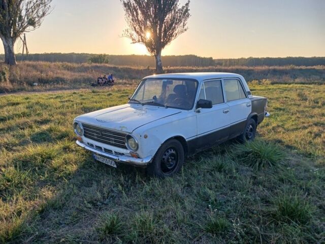 Белый ВАЗ 2101, объемом двигателя 1.2 л и пробегом 88 тыс. км за 437 $, фото 3 на Automoto.ua