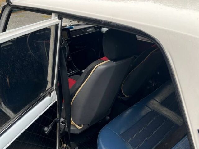 Белый ВАЗ 2101, объемом двигателя 1.5 л и пробегом 340 тыс. км за 800 $, фото 9 на Automoto.ua