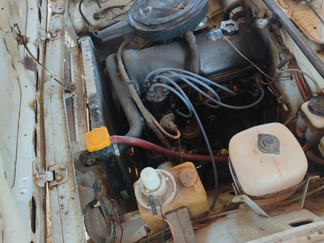 Білий ВАЗ 2101, об'ємом двигуна 0 л та пробігом 1000 тис. км за 500 $, фото 4 на Automoto.ua