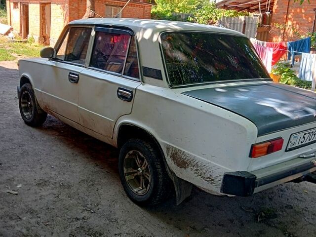 Белый ВАЗ 2101, объемом двигателя 1.6 л и пробегом 0 тыс. км за 420 $, фото 2 на Automoto.ua