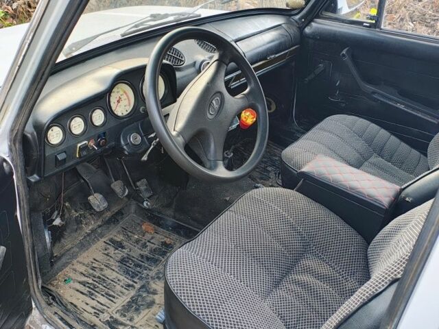 Белый ВАЗ 2101, объемом двигателя 1 л и пробегом 1 тыс. км за 713 $, фото 3 на Automoto.ua