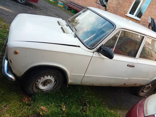 ВАЗ 2101 1986 в Хмельницком на Automoto.ua Белый ВАЗ 2101, объемом двигателя 1 л и пробегом 484 тыс. км за 274 $, фото 2 на Automoto.ua