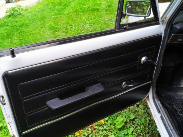 Білий ВАЗ 2101, об'ємом двигуна 1.2 л та пробігом 150 тис. км за 910 $, фото 3 на Automoto.ua