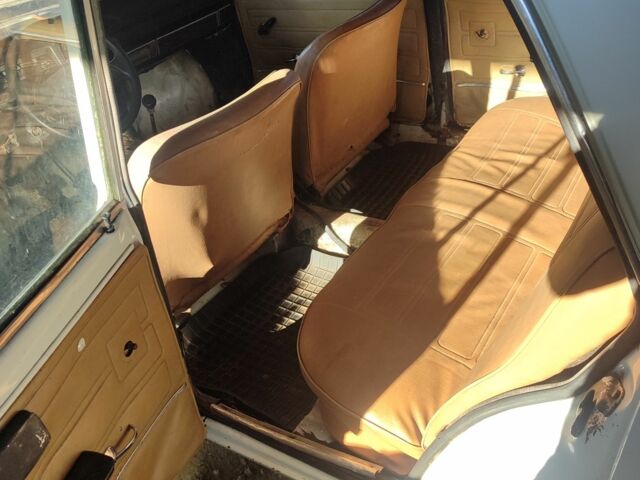 Білий ВАЗ 2101, об'ємом двигуна 0 л та пробігом 1000 тис. км за 500 $, фото 8 на Automoto.ua