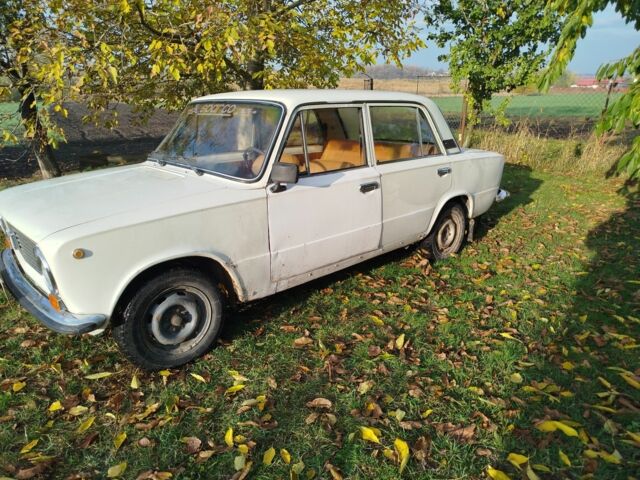 Белый ВАЗ 2101, объемом двигателя 1 л и пробегом 3 тыс. км за 476 $, фото 5 на Automoto.ua