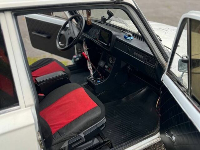 Белый ВАЗ 2101, объемом двигателя 1.5 л и пробегом 340 тыс. км за 800 $, фото 10 на Automoto.ua