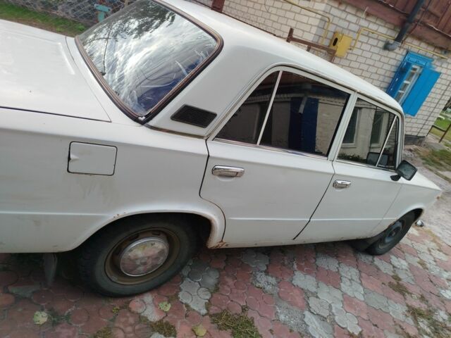 Белый ВАЗ 2101, объемом двигателя 1 л и пробегом 3 тыс. км за 568 $, фото 2 на Automoto.ua