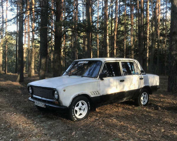 Белый ВАЗ 2101, объемом двигателя 1.2 л и пробегом 100 тыс. км за 550 $, фото 6 на Automoto.ua