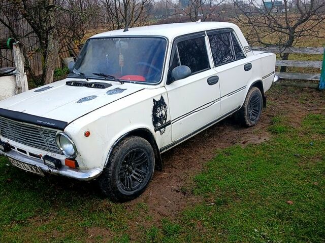 Белый ВАЗ 2101, объемом двигателя 1.6 л и пробегом 0 тыс. км за 470 $, фото 1 на Automoto.ua