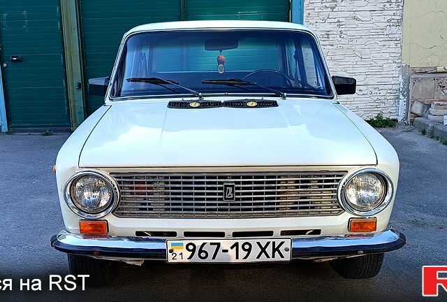 Белый ВАЗ 2101, объемом двигателя 13 л и пробегом 100 тыс. км за 750 $, фото 1 на Automoto.ua