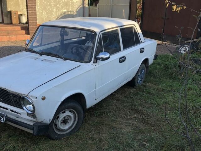 ВАЗ 2101 1987 в Сумах на Automoto.ua Белый ВАЗ 2101, объемом двигателя 1.3 л и пробегом 120 тыс. км за 408 $, фото 3 на Automoto.ua