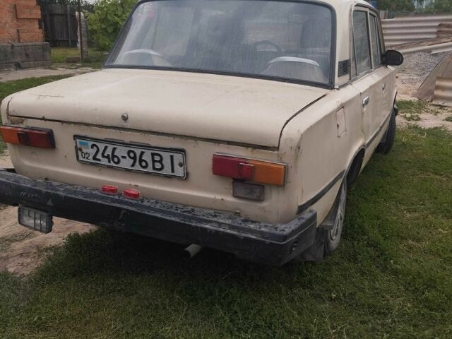 Белый ВАЗ 2101, объемом двигателя 1.3 л и пробегом 200 тыс. км за 450 $, фото 14 на Automoto.ua
