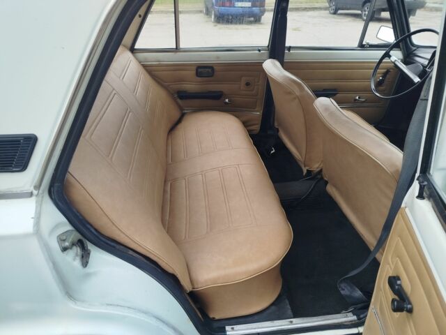 Белый ВАЗ 2101, объемом двигателя 1.2 л и пробегом 100 тыс. км за 476 $, фото 5 на Automoto.ua