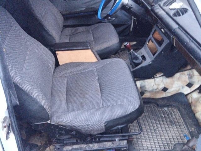 Белый ВАЗ 2101, объемом двигателя 0 л и пробегом 100 тыс. км за 450 $, фото 6 на Automoto.ua