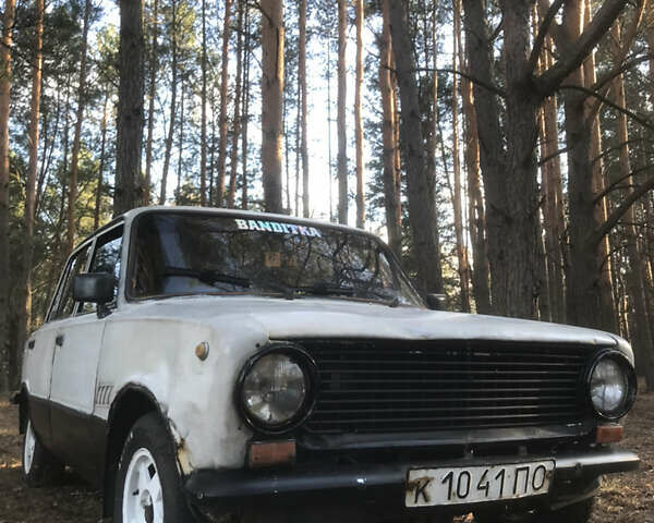 Белый ВАЗ 2101, объемом двигателя 1.2 л и пробегом 100 тыс. км за 550 $, фото 8 на Automoto.ua
