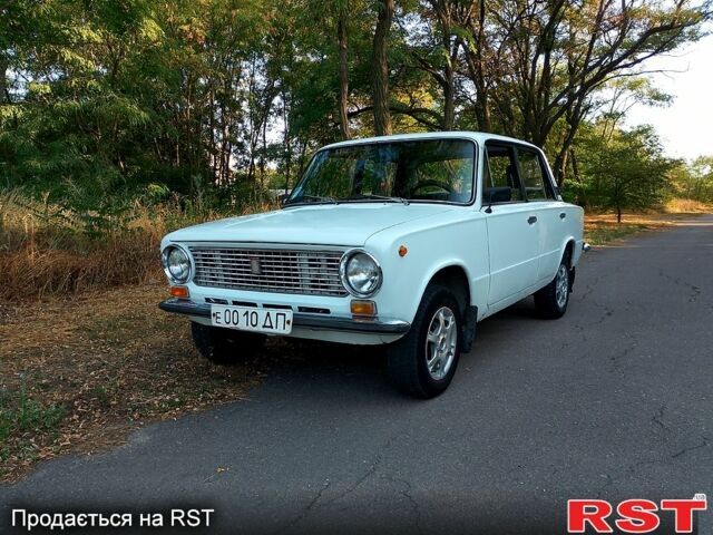 Білий ВАЗ 2101, об'ємом двигуна 1.3 л та пробігом 500 тис. км за 650 $, фото 1 на Automoto.ua