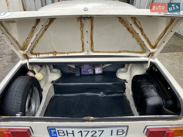 Білий ВАЗ 2101, об'ємом двигуна 1.2 л та пробігом 65 тис. км за 1500 $, фото 12 на Automoto.ua