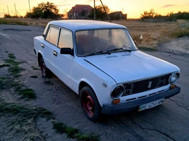 Белый ВАЗ 2101, объемом двигателя 1.3 л и пробегом 369 тыс. км за 380 $, фото 1 на Automoto.ua