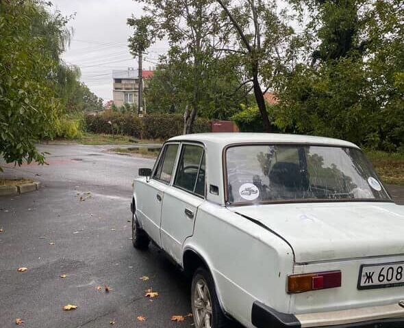 Белый ВАЗ 2101, объемом двигателя 1.3 л и пробегом 123 тыс. км за 350 $, фото 2 на Automoto.ua