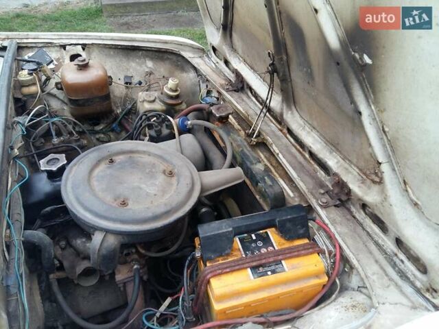 Белый ВАЗ 2101, объемом двигателя 1.2 л и пробегом 222 тыс. км за 527 $, фото 3 на Automoto.ua