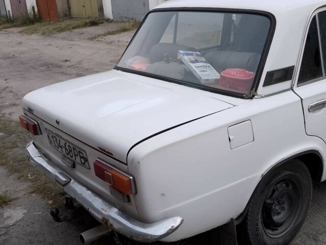 ВАЗ 2101 1989 в Славуте на Automoto.ua Белый ВАЗ 2101, объемом двигателя 0 л и пробегом 50 тыс. км за 550 $, фото 3 на Automoto.ua
