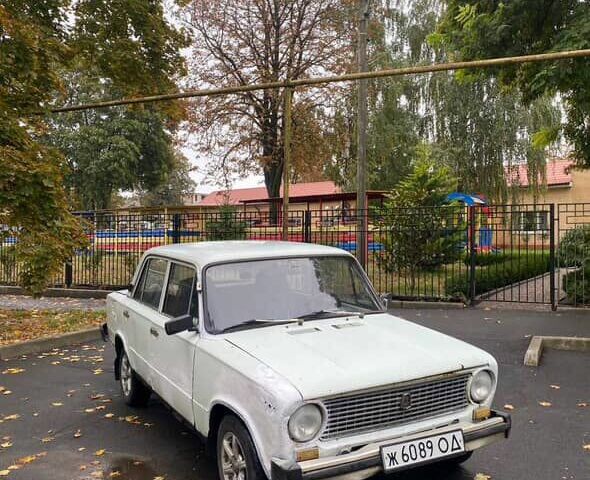 Белый ВАЗ 2101, объемом двигателя 1.3 л и пробегом 123 тыс. км за 350 $, фото 3 на Automoto.ua