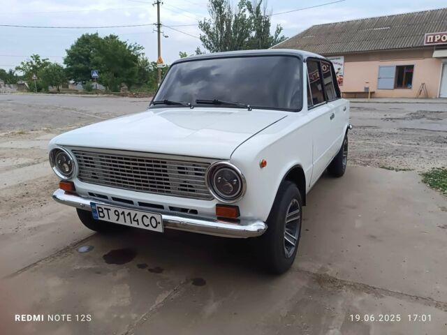 Белый ВАЗ 2101, объемом двигателя 1.2 л и пробегом 97 тыс. км за 1600 $, фото 6 на Automoto.ua