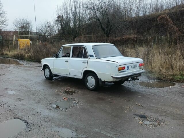 Белый ВАЗ 2101, объемом двигателя 1 л и пробегом 1 тыс. км за 391 $, фото 4 на Automoto.ua