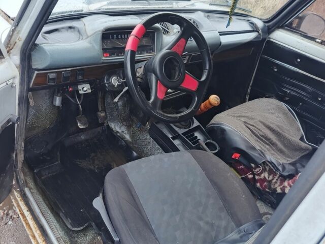 Белый ВАЗ 2101, объемом двигателя 1 л и пробегом 1 тыс. км за 391 $, фото 11 на Automoto.ua