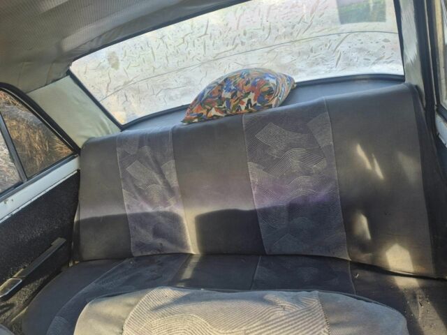 Белый ВАЗ 2101, объемом двигателя 0 л и пробегом 10 тыс. км за 310 $, фото 6 на Automoto.ua