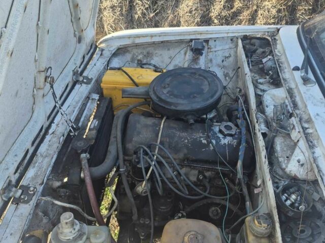 Белый ВАЗ 2101, объемом двигателя 0 л и пробегом 10 тыс. км за 310 $, фото 5 на Automoto.ua