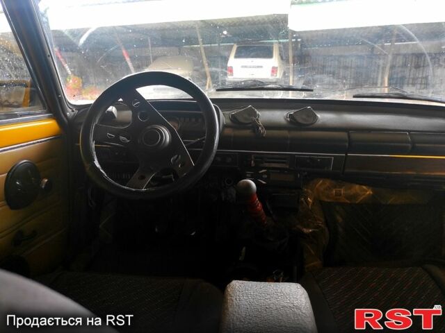 Белый ВАЗ 2101, объемом двигателя 1.7 л и пробегом 300 тыс. км за 500 $, фото 4 на Automoto.ua