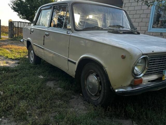 Білий ВАЗ 2101, об'ємом двигуна 1.1 л та пробігом 3 тис. км за 357 $, фото 3 на Automoto.ua