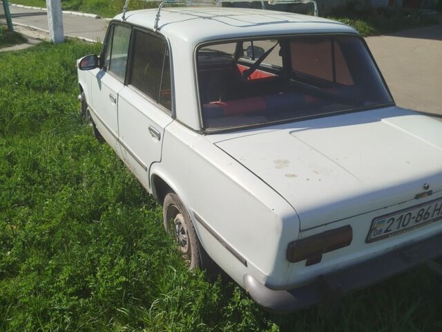 Белый ВАЗ 2101, объемом двигателя 0 л и пробегом 8 тыс. км за 524 $, фото 3 на Automoto.ua