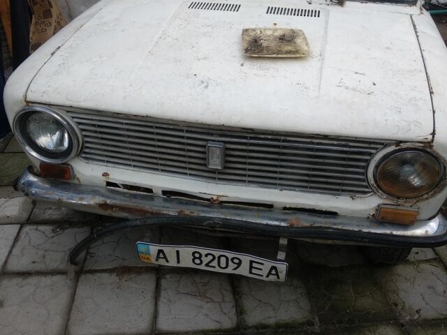 Белый ВАЗ 2101, объемом двигателя 0 л и пробегом 777 тыс. км за 308 $, фото 1 на Automoto.ua