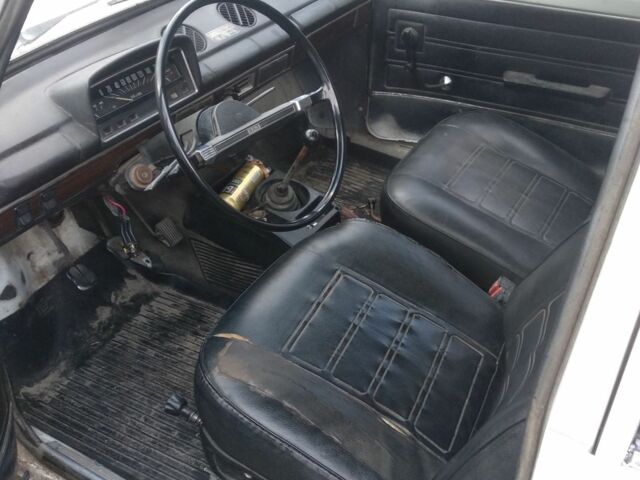 Белый ВАЗ 2101, объемом двигателя 0 л и пробегом 777 тыс. км за 308 $, фото 2 на Automoto.ua