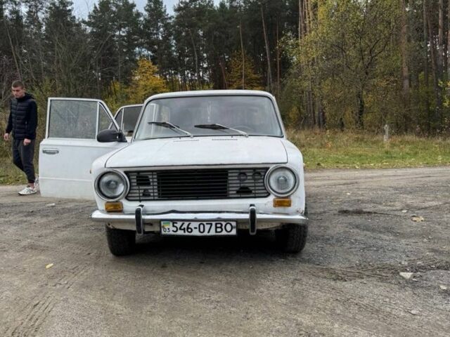 ВАЗ 2101 1973 у Ковель на Automoto.ua Білий ВАЗ 2101, об'ємом двигуна 1.3 л та пробігом 50 тис. км за 571 $, фото 7 на Automoto.ua