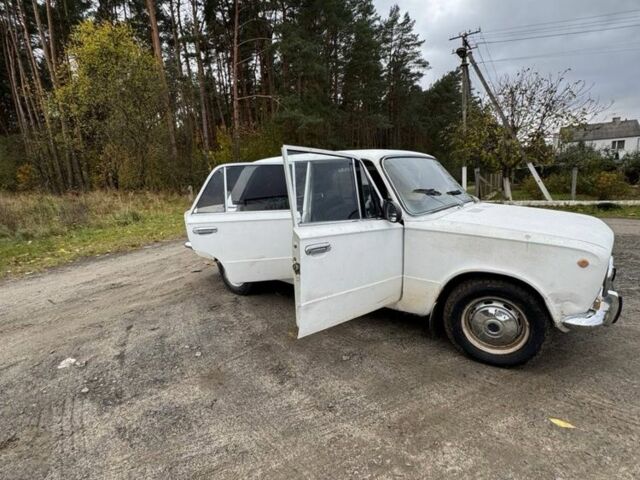 ВАЗ 2101 1973 у Ковель на Automoto.ua Білий ВАЗ 2101, об'ємом двигуна 1.3 л та пробігом 50 тис. км за 571 $, фото 9 на Automoto.ua