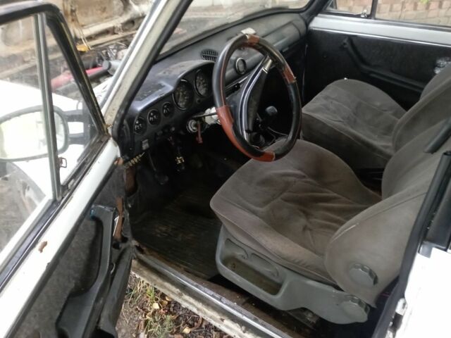 Белый ВАЗ 2101, объемом двигателя 0 л и пробегом 100 тыс. км за 191 $, фото 4 на Automoto.ua