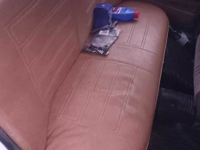 Белый ВАЗ 2101, объемом двигателя 1.3 л и пробегом 3 тыс. км за 400 $, фото 5 на Automoto.ua