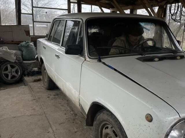 Белый ВАЗ 2101, объемом двигателя 1.3 л и пробегом 1000 тыс. км за 356 $, фото 1 на Automoto.ua