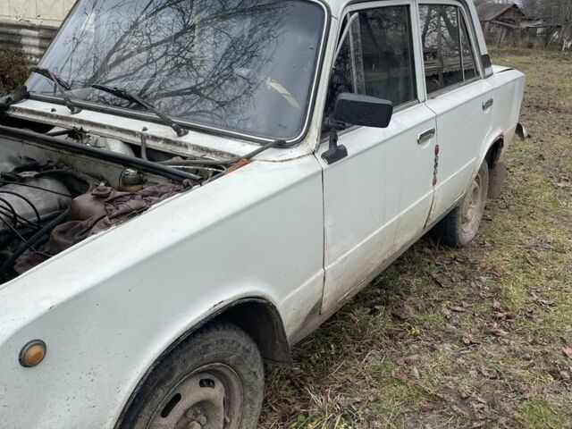 Белый ВАЗ 2101, объемом двигателя 1.3 л и пробегом 1000 тыс. км за 356 $, фото 4 на Automoto.ua