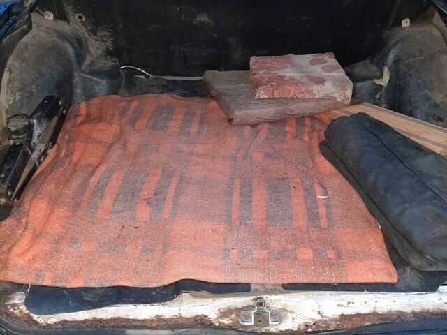 Белый ВАЗ 2101, объемом двигателя 1.5 л и пробегом 287 тыс. км за 993 $, фото 5 на Automoto.ua