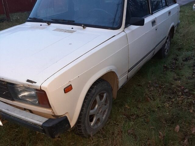 Белый ВАЗ 2101, объемом двигателя 1.5 л и пробегом 287 тыс. км за 993 $, фото 3 на Automoto.ua