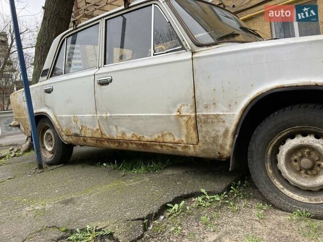 Белый ВАЗ 2101, объемом двигателя 0 л и пробегом 12 тыс. км за 600 $, фото 3 на Automoto.ua