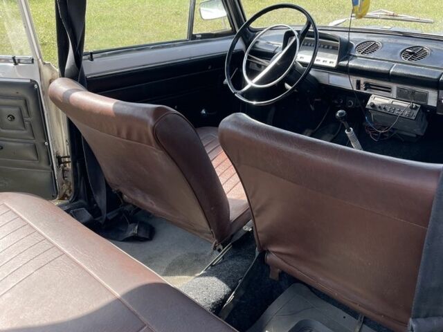 Белый ВАЗ 2101, объемом двигателя 1.2 л и пробегом 150 тыс. км за 1000 $, фото 5 на Automoto.ua